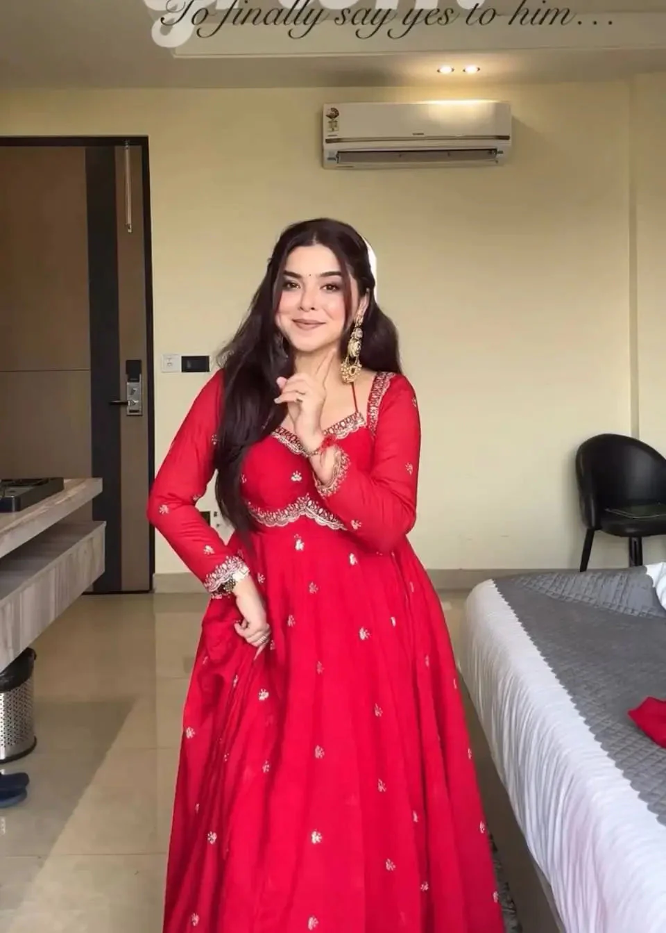 Aashna-RTC Heavy Faux Georgette Top Bottom Set - Image 3